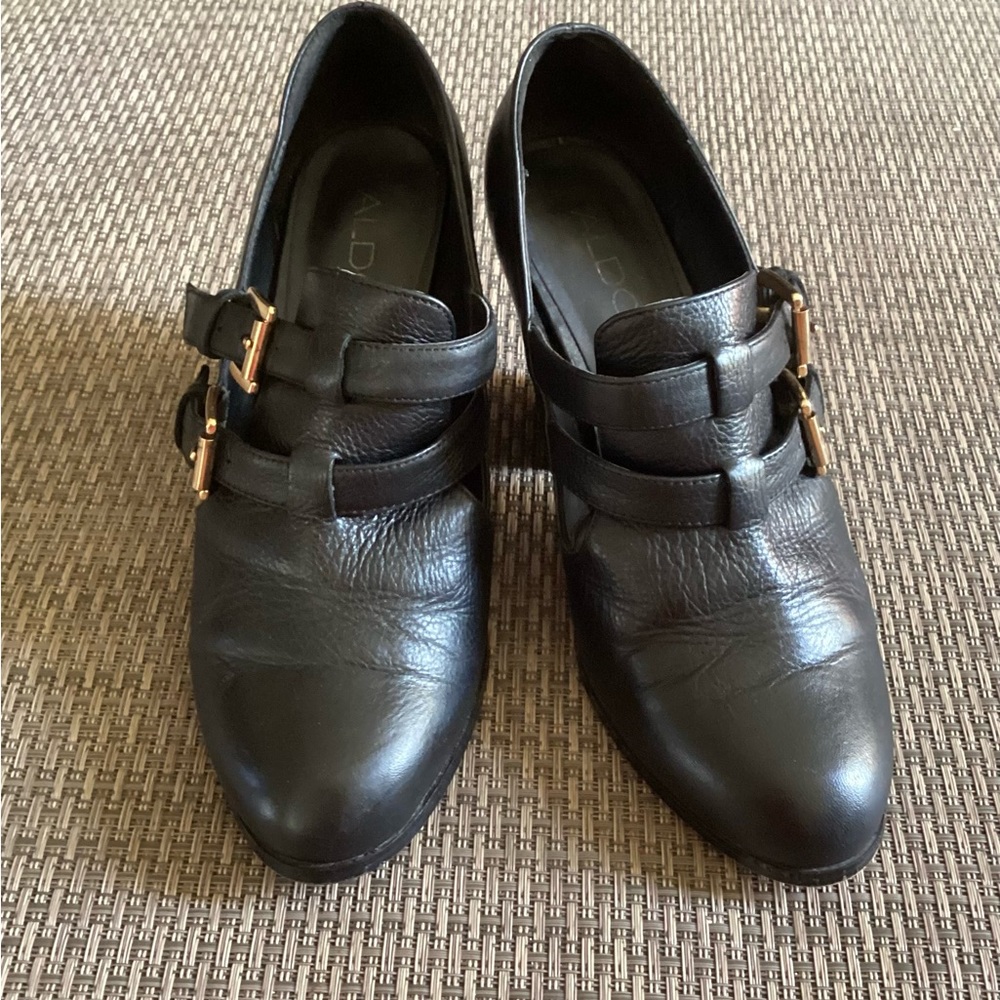 Aldo 3.5 Inch High Heels size 8.5